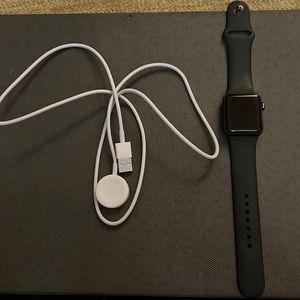 Brand new Iphone Series 3 Apple Watch